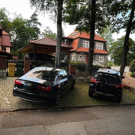 Villa Filmowiec Polanica-Zdrój Exteriör bild