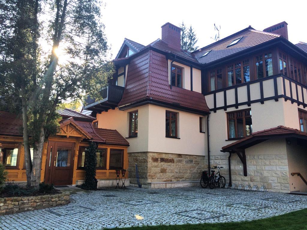 Villa Filmowiec Polanica-Zdrój Exteriör bild